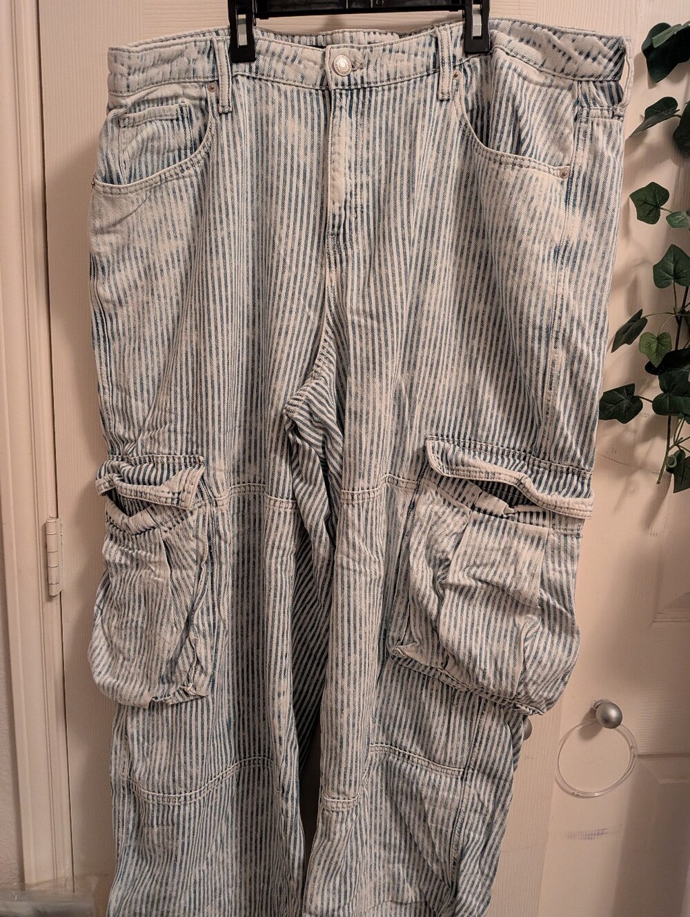 Wild Fable Striped Cargo Jeans